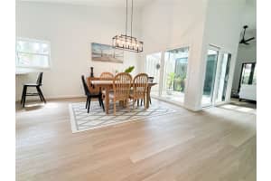 828 COUNTRY CLUB CIRCLE, VENICE, FL 34293 Sold 07/15/24