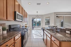 6379 GOLDEN EYE GLEN, LAKEWOOD RANCH, FL 34202 Sold 09/04/24