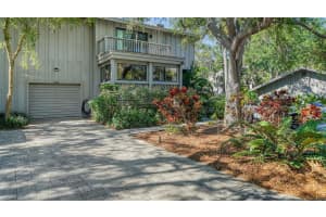 1356 LANDINGS DRIVE, SARASOTA, FL 34231 Sold 04/25/25