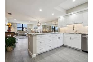 5780 MIDNIGHT PASS ROAD, SARASOTA, FL 34242 Sold 12/10/24