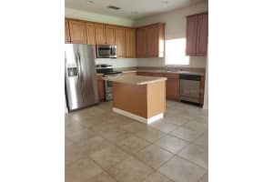 2115 GREAT FALLS WAY, ORLANDO, FL 32824 Sold 07/12/24