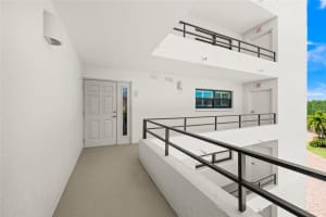8701 MIDNIGHT PASS ROAD, SARASOTA, FL 34242 Sold 07/10/24