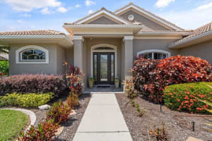 5809 CARRIAGE DRIVE, SARASOTA, FL 34243 Sold 06/10/24