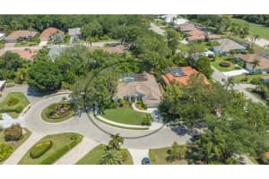 6615 HUNTER COMBE CROSSING, UNIVERSITY PARK, FL 34201 Sold 06/07/24