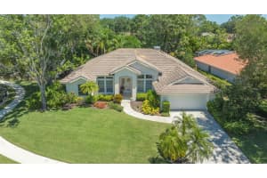 6615 HUNTER COMBE CROSSING, UNIVERSITY PARK, FL 34201 Sold 06/07/24