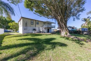 536 44TH STREET COURT, PALMETTO, FL 34221 Sold 11/14/24