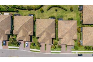 4420 AMALFI AVENUE, SARASOTA, FL 34243 Sold 08/30/24