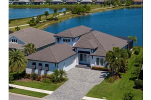 8076 GRANDE SHORES DRIVE, SARASOTA, FL 34240 Sold 06/27/24