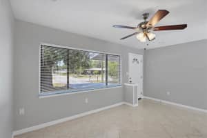 2043 VINSON AVENUE, SARASOTA, FL 34232 Sold 01/08/25