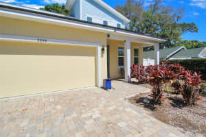2569 PROSPECT STREET, SARASOTA, FL 34239 - MLS#MFRA4607808