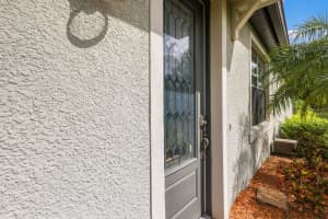 17129 KENTON TERRACE, BRADENTON, FL 34202 Sold 06/18/24