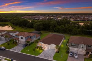 13708 GREEN HAMMOCK PLACE, LAKEWOOD RANCH, FL 34211 Sold 12/31/24