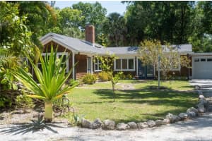 4522 BAY SHORE ROAD, SARASOTA, FL 34234 Sold 05/16/24