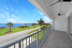 1425 PARK BEACH CIRCLE, PUNTA GORDA, FL 33950 Sold 07/24/25