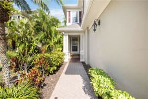 8031 ST SIMONS STREET, UNIVERSITY PARK, FL 34201 Sold 08/08/24