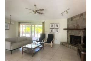 6242 BONAVENTURE COURT, SARASOTA, FL 34243 Sold 06/24/24