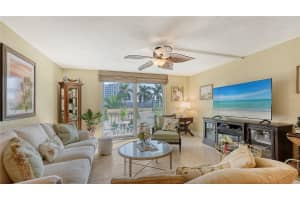 101 GULFSTREAM AVENUE, SARASOTA, FL 34236 Sold 07/23/24
