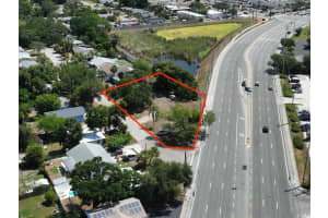 ALBERT PL, SARASOTA, FL 34231 - MLS#MFRA4608267