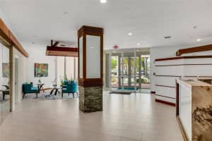 101 GULFSTREAM AVENUE, SARASOTA, FL 34236 Sold 08/08/24