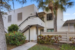 271 SHERWOOD DR, BRADENTON, FL 34210 Sold 08/01/24