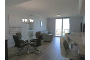 800 TAMIAMI TRAIL, SARASOTA, FL 34236 Sold 12/17/24