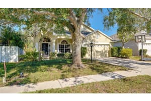 6320 BLACKBERRY LANE, LAKEWOOD RANCH, FL 34202 Sold 12/06/24