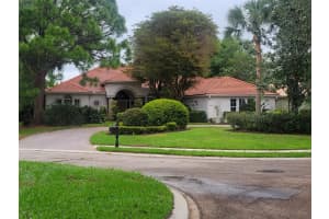 8128 REGENTS COURT, UNIVERSITY PARK, FL 34201 Sold 11/14/24