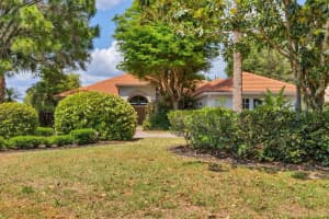 8128 REGENTS COURT, UNIVERSITY PARK, FL 34201 Sold 11/14/24