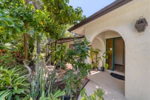 3666 EGERTON CIRCLE, SARASOTA, FL 34233 Sold 10/18/24