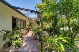 3666 EGERTON CIRCLE, SARASOTA, FL 34233 Sold 10/18/24