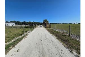 36400 WASHINGTON LOOP ROAD, PUNTA GORDA, FL 33982 Sold 01/06/25