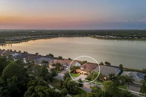 7888 GRANDE SHORES DRIVE, SARASOTA, FL 34240 Sold 09/30/24