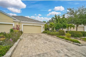 2905 TRUSTEE AVENUE, SARASOTA, FL 34243 Sold 07/19/24