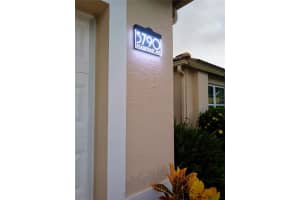 5790 BEAURIVAGE AVENUE, SARASOTA, FL 34243 Sold 09/20/24