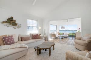 1219 EDGEWATER CIRCLE, BRADENTON, FL 34209 Sold 08/15/24