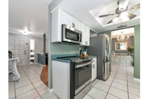 2239 WELLS AVENUE, SARASOTA, FL 34232 Sold 07/09/24