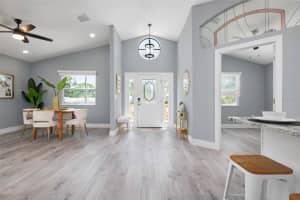 211 MOUNT PLEASANT ROAD, NOKOMIS, FL 34275 Sold 10/02/24