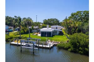 120 MAGNOLIA AVENUE, NOKOMIS, FL 34275 Sold 11/04/24