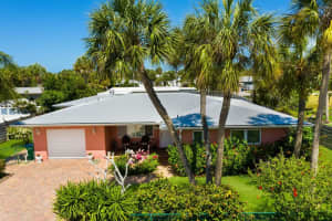 210 83RD STREET, HOLMES BEACH, FL 34217 Sold 02/27/25