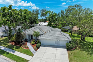 379 ROSELING CIRCLE, VENICE, FL 34293 Sold 06/18/24