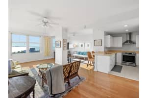 750 TAMIAMI TRAIL, SARASOTA, FL 34236 - MLS#MFRA4609473
