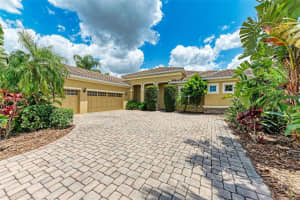 125 167TH BOULEVARD, BRADENTON, FL 34212 Sold 03/25/25
