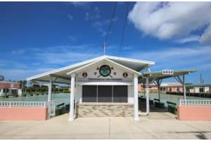 6916 6916 E BAYOU LANE LANE, BRADENTON, FL 34207 - MLS#MFRA4609509