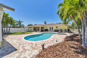 1107 DE NARVAEZ AVENUE, BRADENTON, FL 34209 Sold 10/04/24