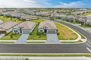 15739 BAREFOOT BEACH DRIVE, BRADENTON, FL 34211 Sold 06/30/25