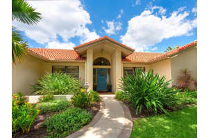 1724 OAK LAKES DRIVE, SARASOTA, FL 34232 Sold 09/27/24
