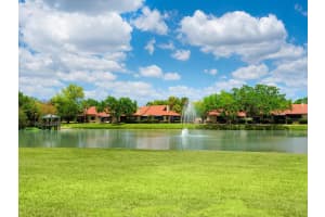 1724 OAK LAKES DRIVE, SARASOTA, FL 34232 Sold 09/27/24