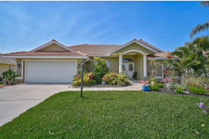 5774 CARRIAGE DRIVE, SARASOTA, FL 34243 Sold 06/10/24
