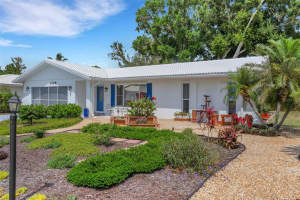 4309 LEMONWOOD CIRCLE, BRADENTON, FL 34208 Sold 02/27/25