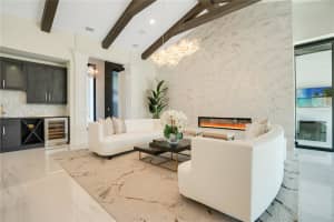 8251 ARCHERS COURT, SARASOTA, FL 34240 Sold 11/20/24